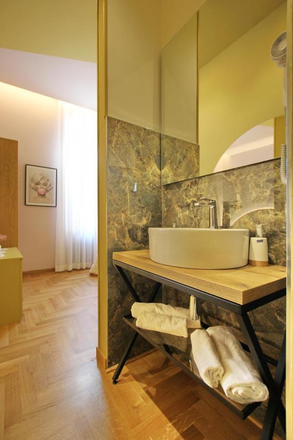 Dreaming Rome Suites Экстерьер фото