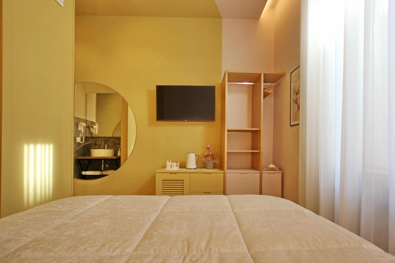 Dreaming Rome Suites Экстерьер фото