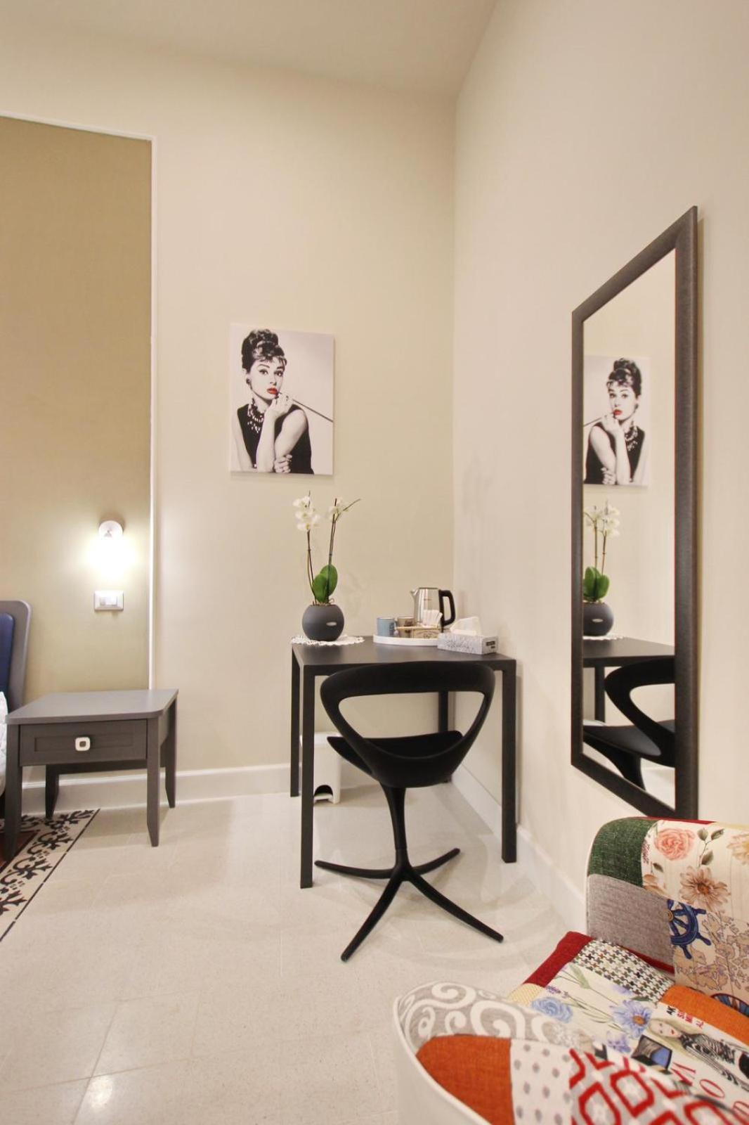 Dreaming Rome Suites Экстерьер фото